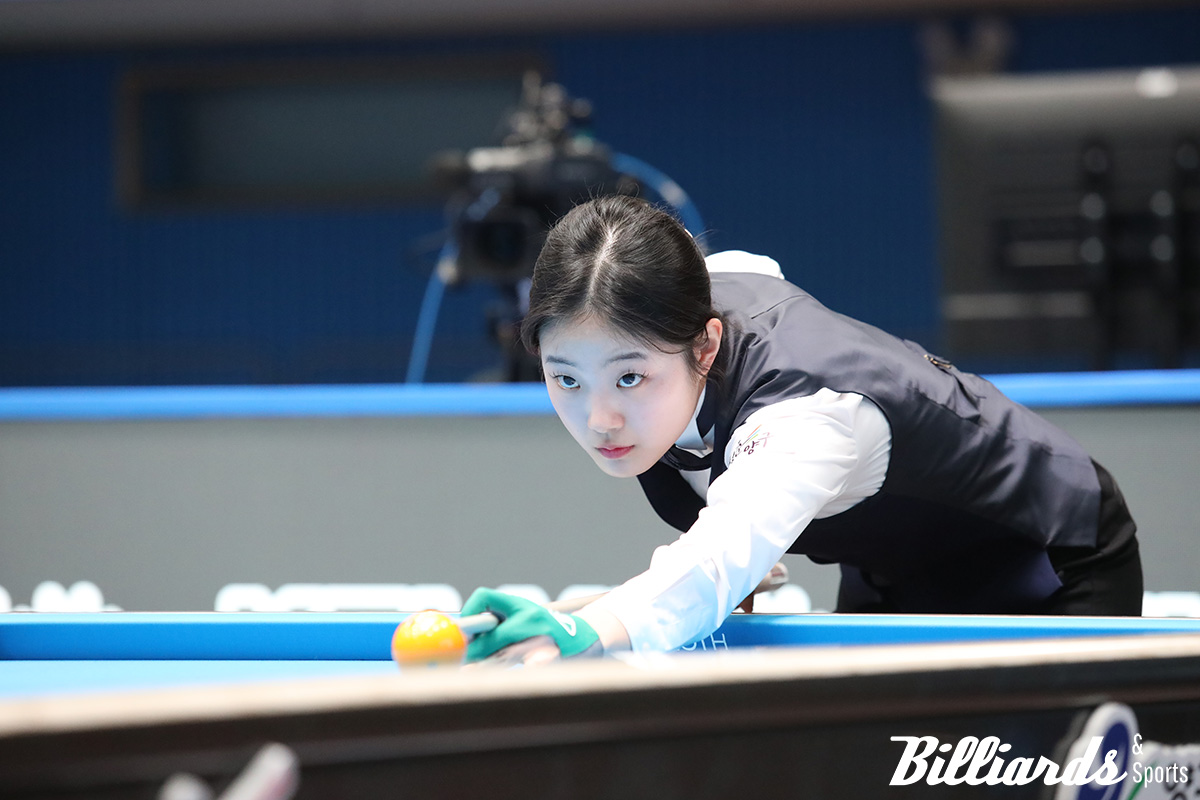 허채원은 26이닝 만에 25:17로 박세정을 꺾고 결승에 올라 두 번째 우승 타이틀을 노린다. 