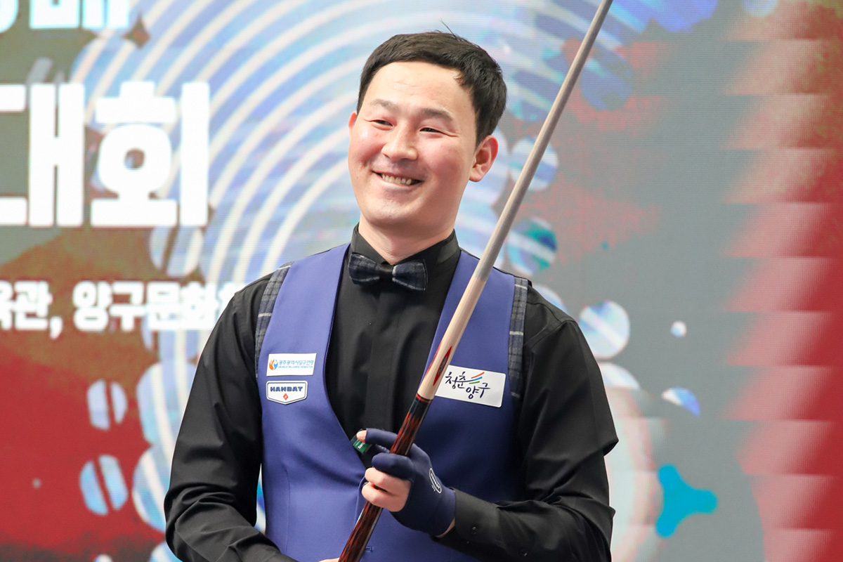 첫 우승 타이틀을 차지한 최완영(광주). 사진=대한당구연맹(KBF) 제공
