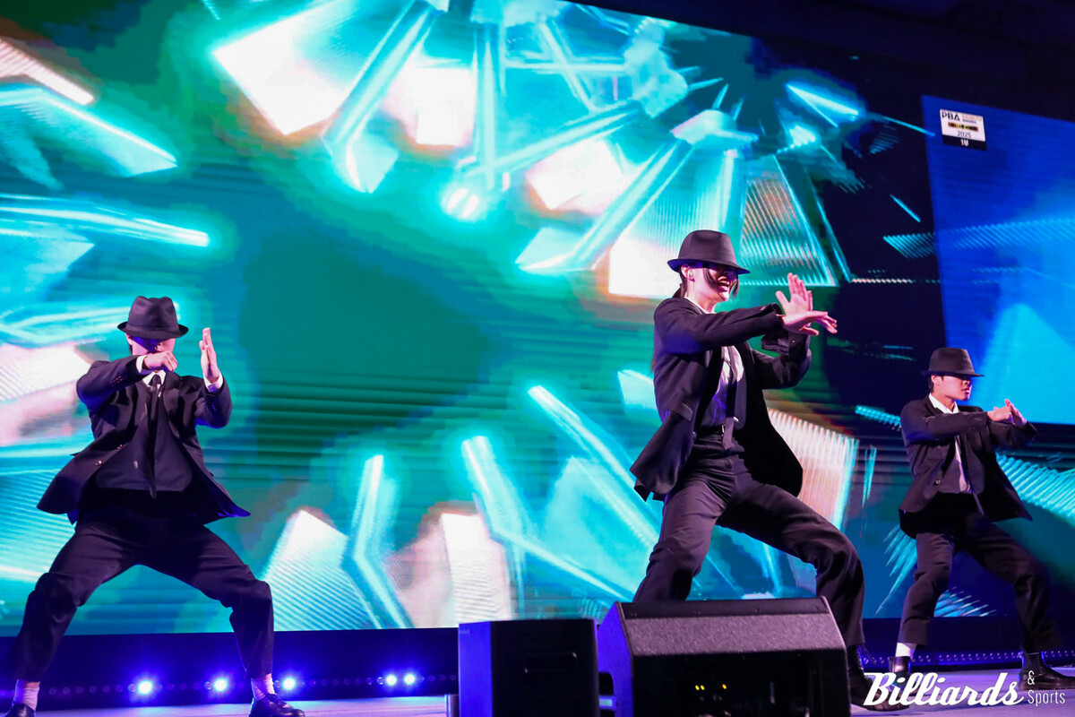 프바걸즈와 프바보이즈의 합동무대