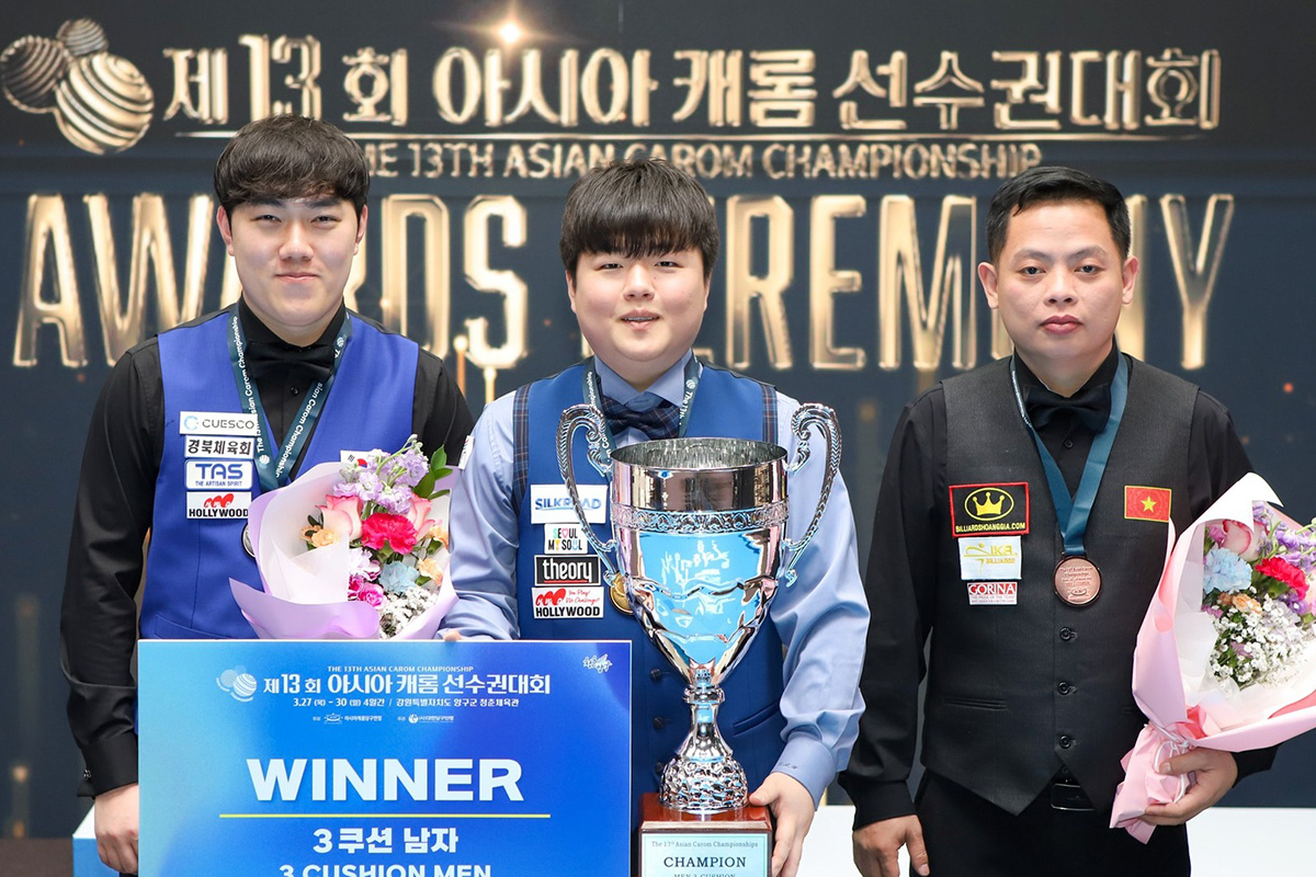 한국이 2023년에 아시아 3쿠션 챔피언 타이틀을 차지한 이후 3년 연속으로 타이틀 획득에 성공하며 '아시아 3쿠션 맹주국'의 위엄을 지켰다. 왼쪽부터 남자부 3쿠션 준우승 김준태, 우승 조명우, 공동3위 레탄띠엔.  사진=대한당구연맹 제공