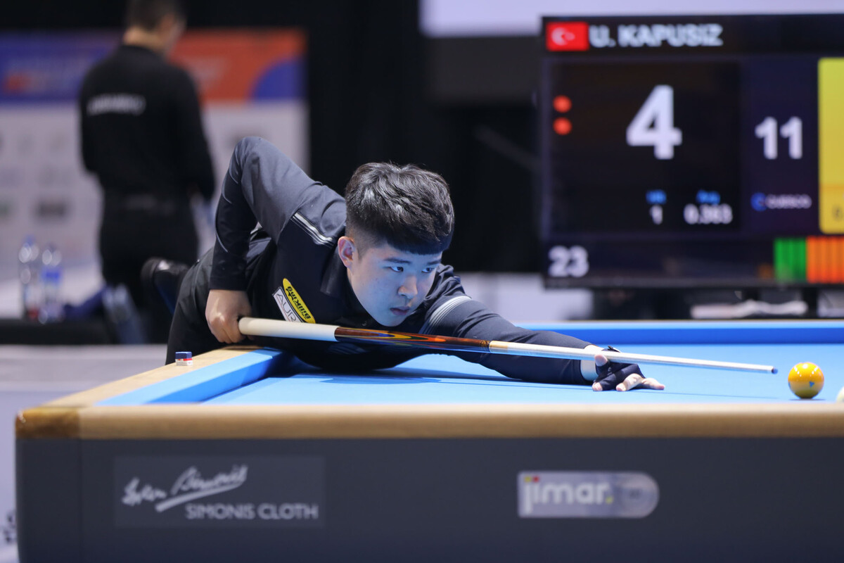 올해 첫 3쿠션 당구월드컵(보고타)에서 최종예선행 돌풍을 일으켰던 김도현(17)이 20일 베트남에서 열리는 '호찌민 3쿠션 당구월드컵' 예선 2라운드에 출전한다.  사진=SOOP 제공