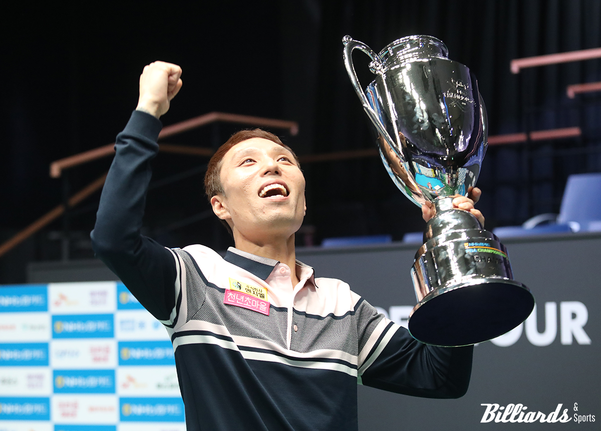 5시즌 만에 팀리그로 복귀하는 최원준1은 산체스와 트레이드되며 에스와이 유니폼을 입게 됐다.  빌리어즈앤스포츠 DB