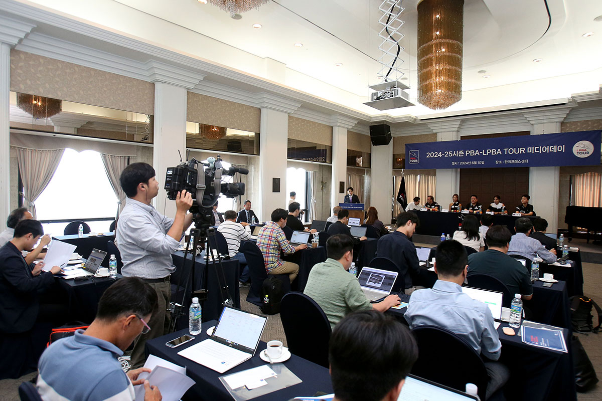 지난 2024-25시즌 개막전 미디어데이 전경.