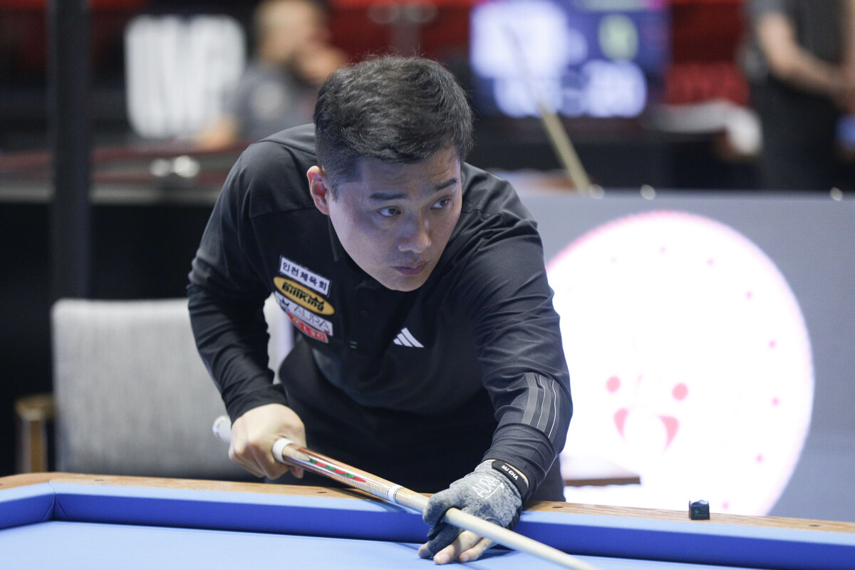 한국의 차명종(인천체육회)이 13일 튀르키예에서 열린 앙카라 3쿠션 당구월드컵 16강에 진출, 에디 멕스(벨기에)와 일전을 벌인다.  사진=SOOP 제공