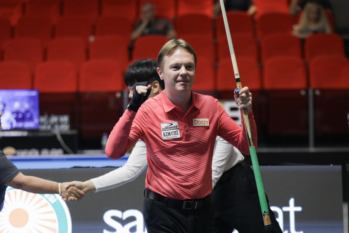 글렌 호프만(네덜란드)은 8강에서 조명우를 꺾고 준결승에 진출했다.