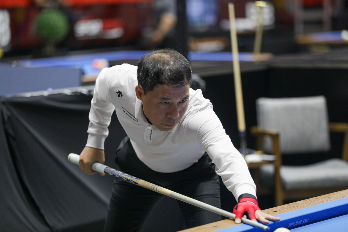 '디펜딩 챔피언' 허정한(경남)은 16강에서 쩐뀌엣찌엔에게 져 2년 연속 우승에는 실패했다. 그러나 하이런(22점)과 종합애버리지(2.491), 한 경기 최고 애버리지(5.000) 등 3개 부문 1위를 휩쓸었다. 