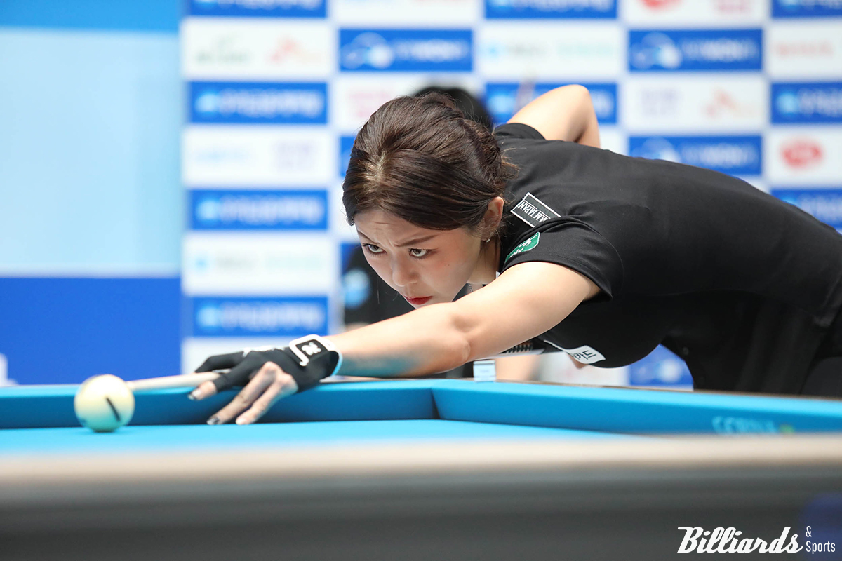 '당구 여제' 김가영(하나카드)이 17일 열리는 우리금융캐피탈 LPBA 챔피언십 32강전에서 히다 오리에(SK렌터카)와 두 번째 맞대결을 벌인다.  사진=고양/이용휘 기자