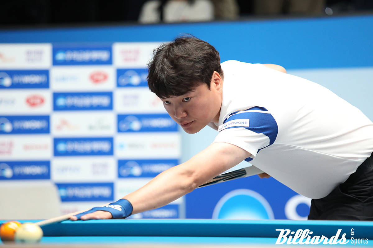 우리금융캐피탈의 강민구도 박지호를 꺾고 무사히 64강에 올랐다.