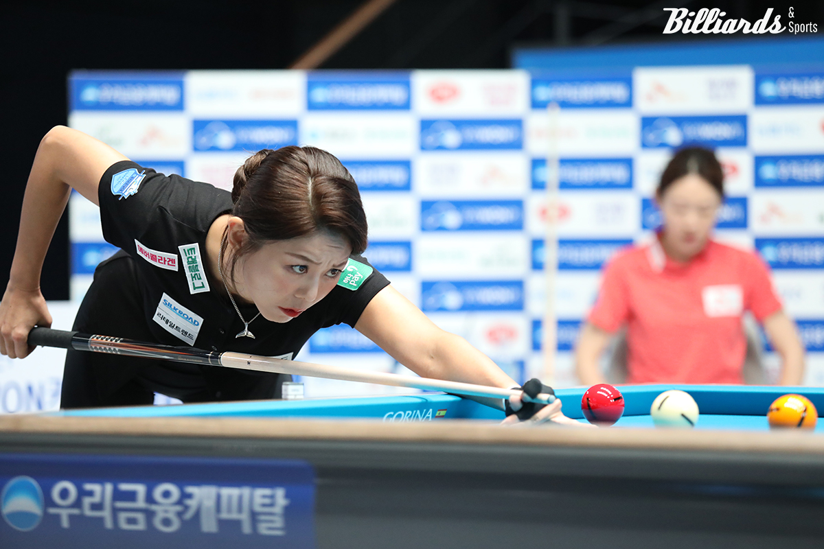 한일 당구 여제 간의 맞대결에서 김가영(하나카드)이 히다 오리에(SK렌터카)에게 승부치기에서 2 대 0 승리를 거두고 16강에 진출했다.  사진=고양/이용휘 기자