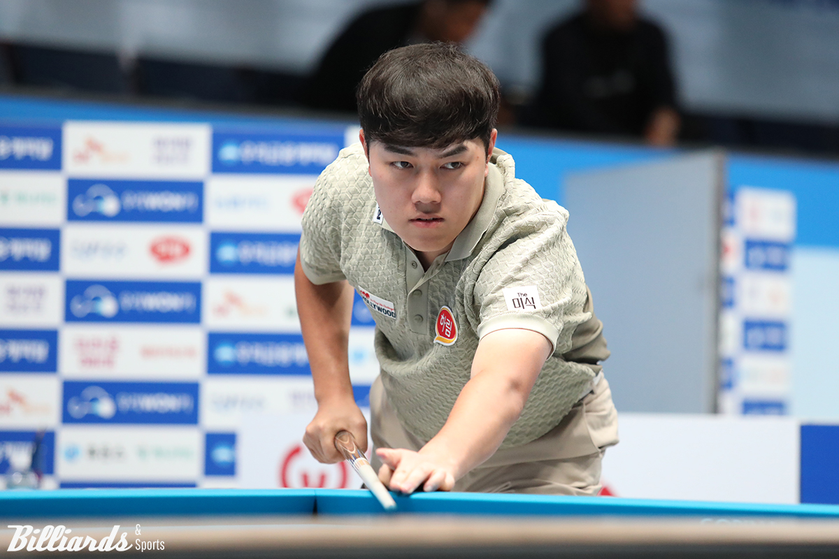 PBA 투어에 데뷔한 김준태(하림)가 17일 벌어진 시즌 개막전 128강 경기에서 애버리지 3점대를 기록하고도 승부치기에서 아쉽게 패했다.  사진=고양/이용휘 기자 