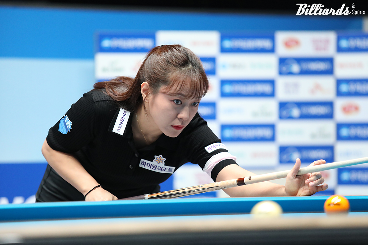 임경진은 세트스코어 0-2에서 승부치기 역전승을 거두며 32강전을 승리했다.