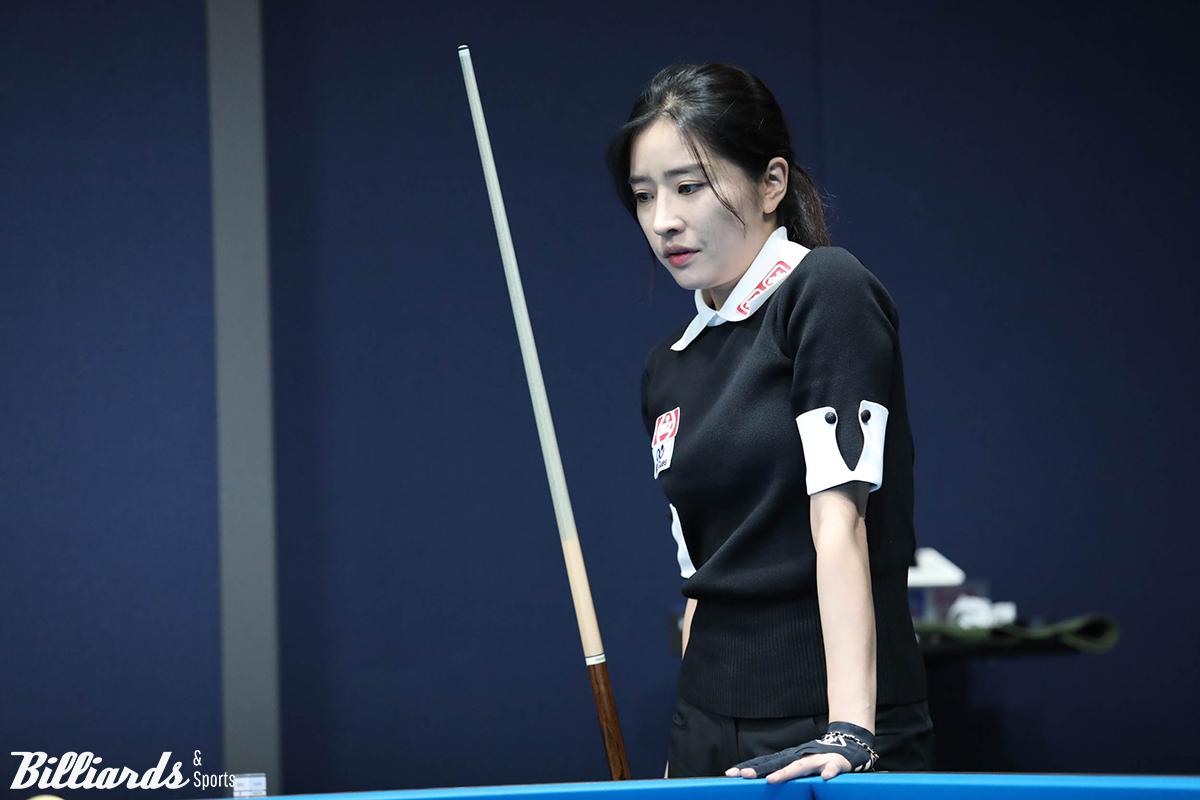 한슬기는 하이런으로 어렵게 PQ를 통과하고 64강에서 황민지와 대결한다.