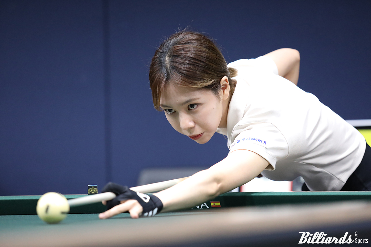 김민영(우리금융캐피탈)은 앞서 개막전 16강에서 1-3으로 졌던 최지민과 이번 8강에서 리벤지매치를 벌인다.