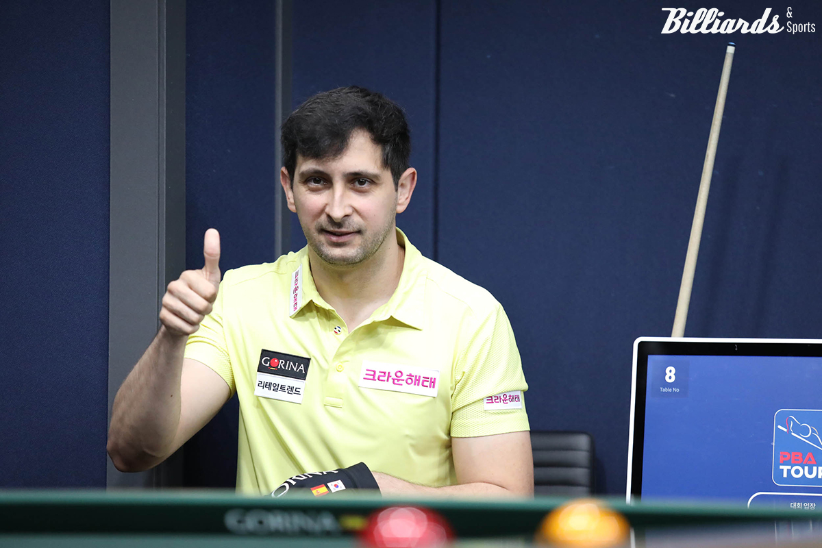 64강에서 애버리지 2.813으로 승리를 거둔 다비드 마르티네스(크라운해태). 