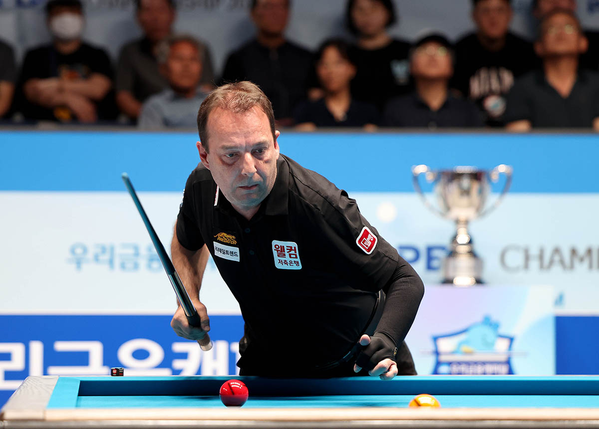 권혁민을 세트스코어 3-0으로 꺾고 32강에 오른 스페인의 다니엘 산체스.