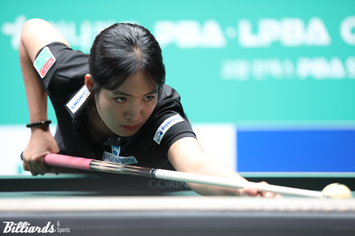 애버리지 1.222의 화력으로 '디펜딩 챔피언' 김상아(하림)를 꺾고 준결승에 진출한 스롱.