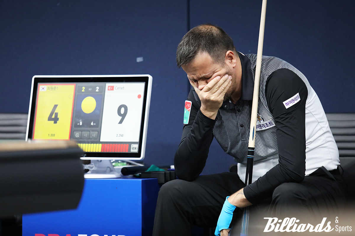 마지막 2점을 완성할 뱅크샷을 놓친 륏피 체네트가 심각한 표정으로 앉아 있다. 사진=고양/이용휘 기자