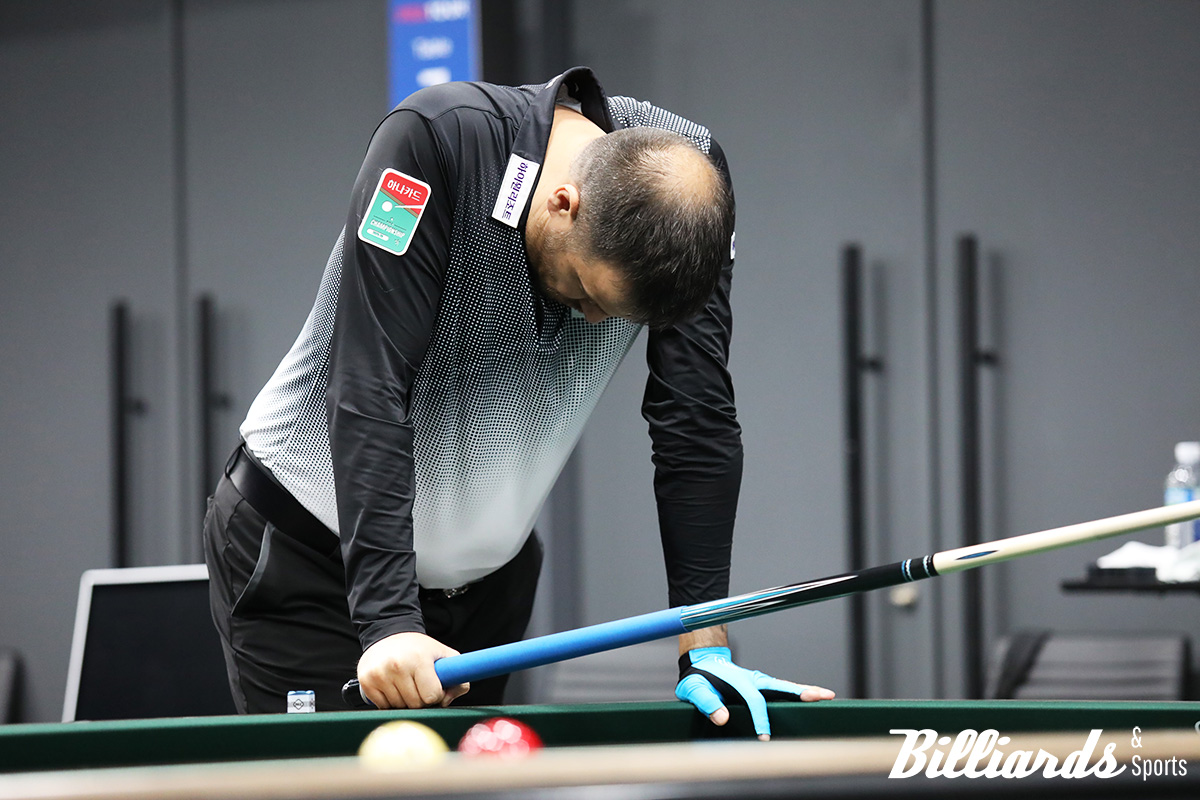 세트스코어 2-2, 9:4로 앞서고 있는 체네트는 마지막 2점을 한 번에 획득한 뱅크샷을 놓치자 실망한 표정을 감추지 못하고 있다.