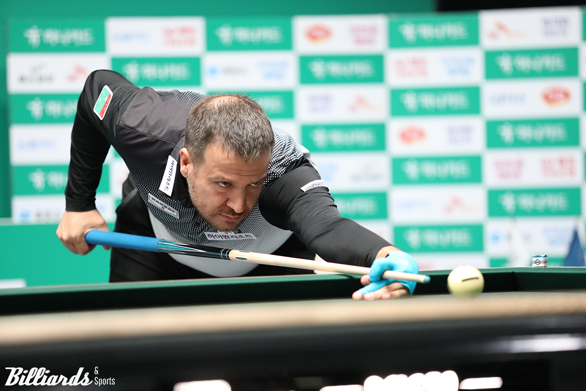 체네트는 4세트에 5:12로 뒤져 패배까지 세 걸음 남겨뒀으나, 결정적인 뱅크 샷 두 방을 성공시켜 7점타로 12:12 동점을 만들면서 기사회생했다.