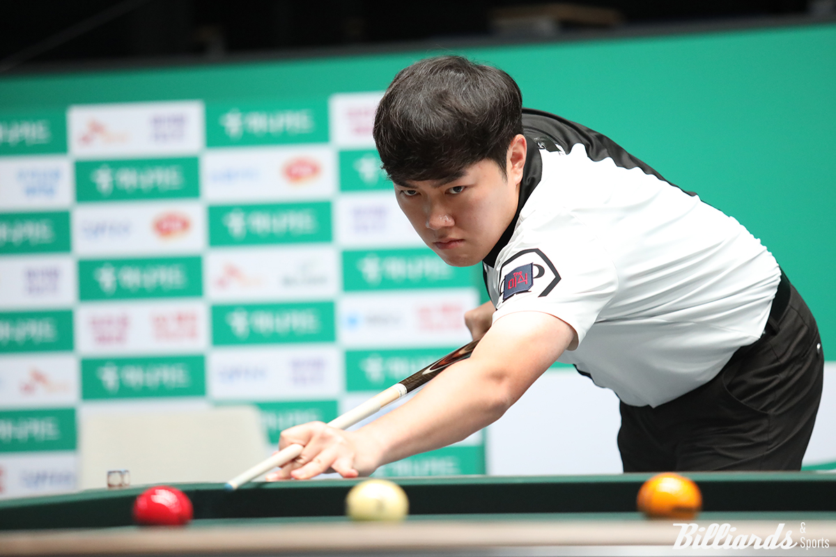 김준태(하림)는 16강에서 임성균(하이원리조트)을 3-1로 꺾고 8강에 진출, 체네트와 준결승행을 다툰다.