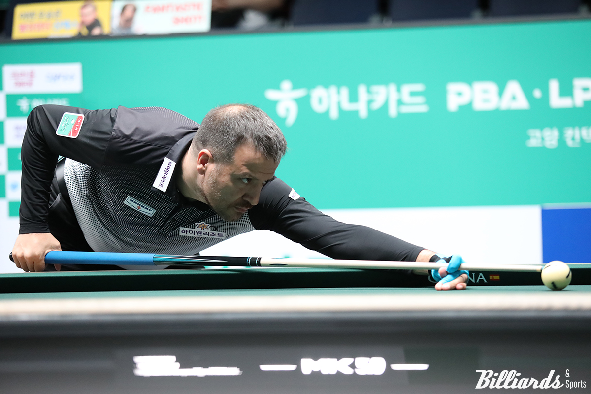 김준태를 꺾고 준결승에 진출한 륏피 체네트(하이원리조트).