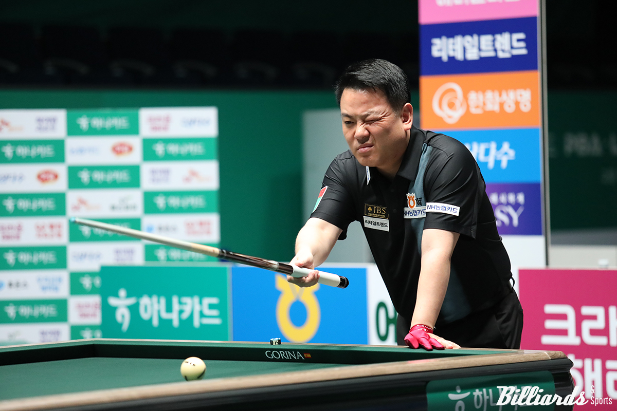 조재호는 준우승상금 3천400만원을 받아 총상금 9억원을 넘어섰다.