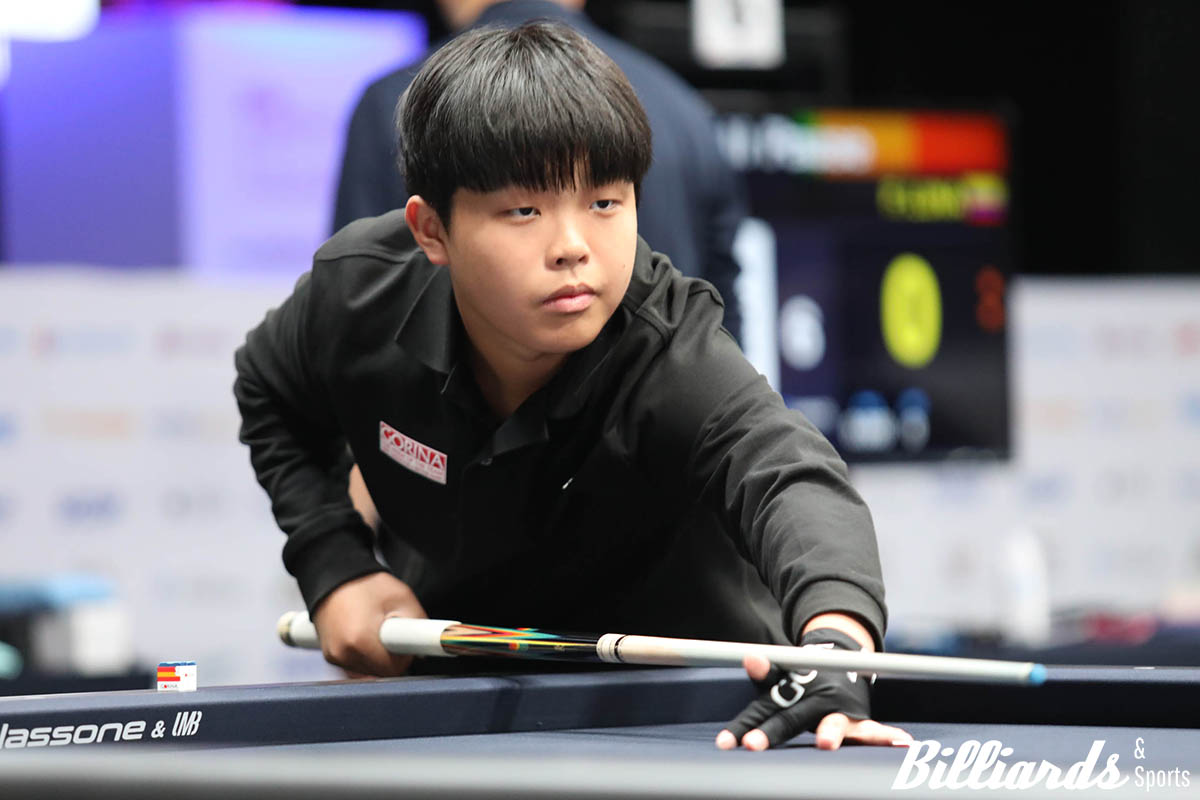 16강전에서 김행직을 꺾은 김현우는 준결승에서 조명우에게 2점 차의 석패를 당했다.