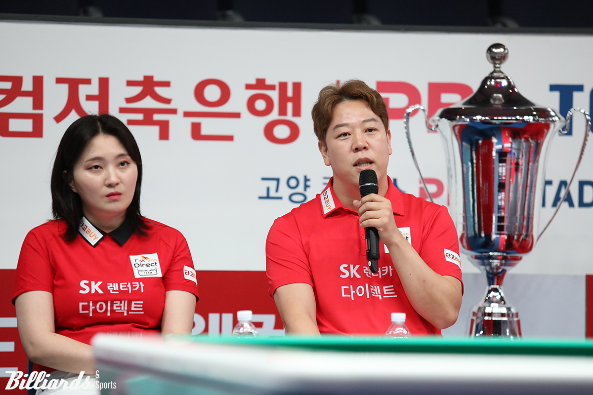 지난 포스트시즌에서 챔피언에 오른 SK렌터카의 리더 강동궁과 강지은이 팀리그 새 시즌을 시작하는 소감을 밝히고 있다. 