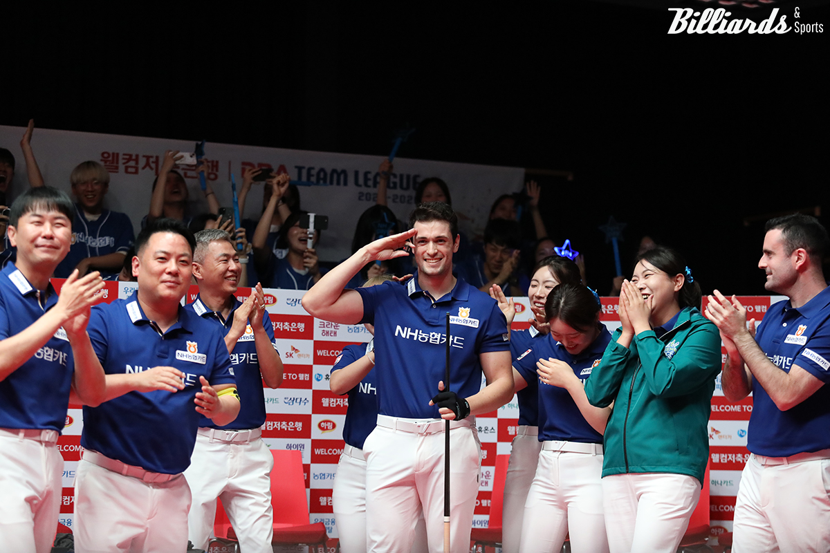 팀리그 데뷔전에서 7세트에 11:10의 극적인 승리를 거둔 NH농협카드 이반 마요르(스페인).