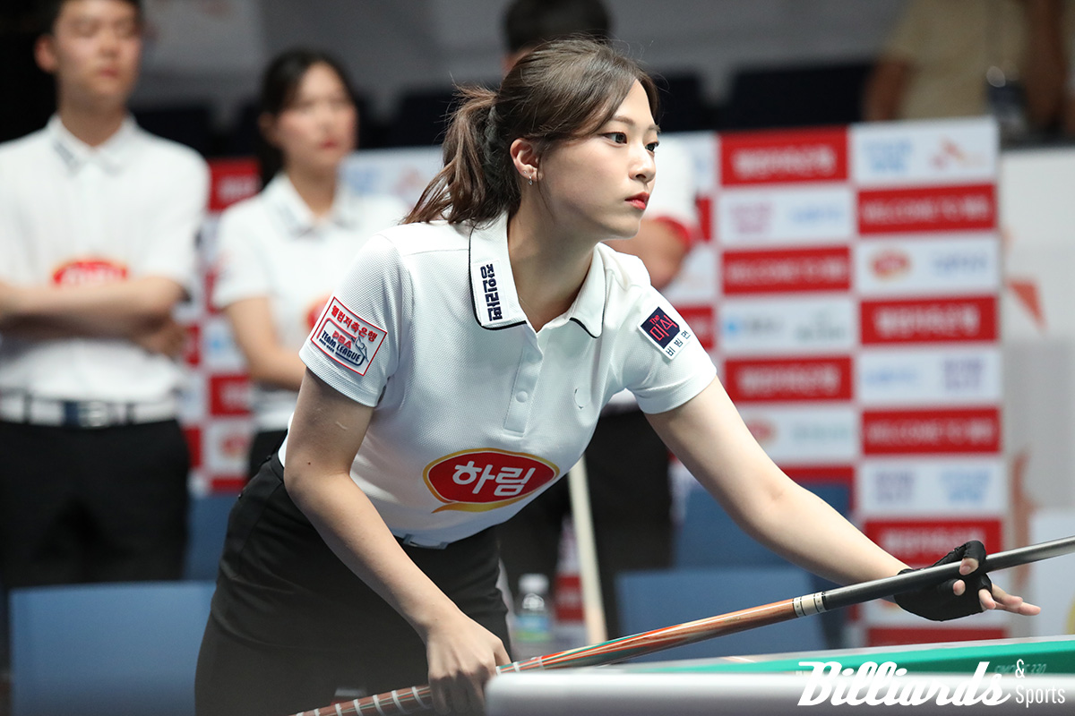 4세트 혼합복식에서 김준태와 승리를 합작한 정보윤(하림)