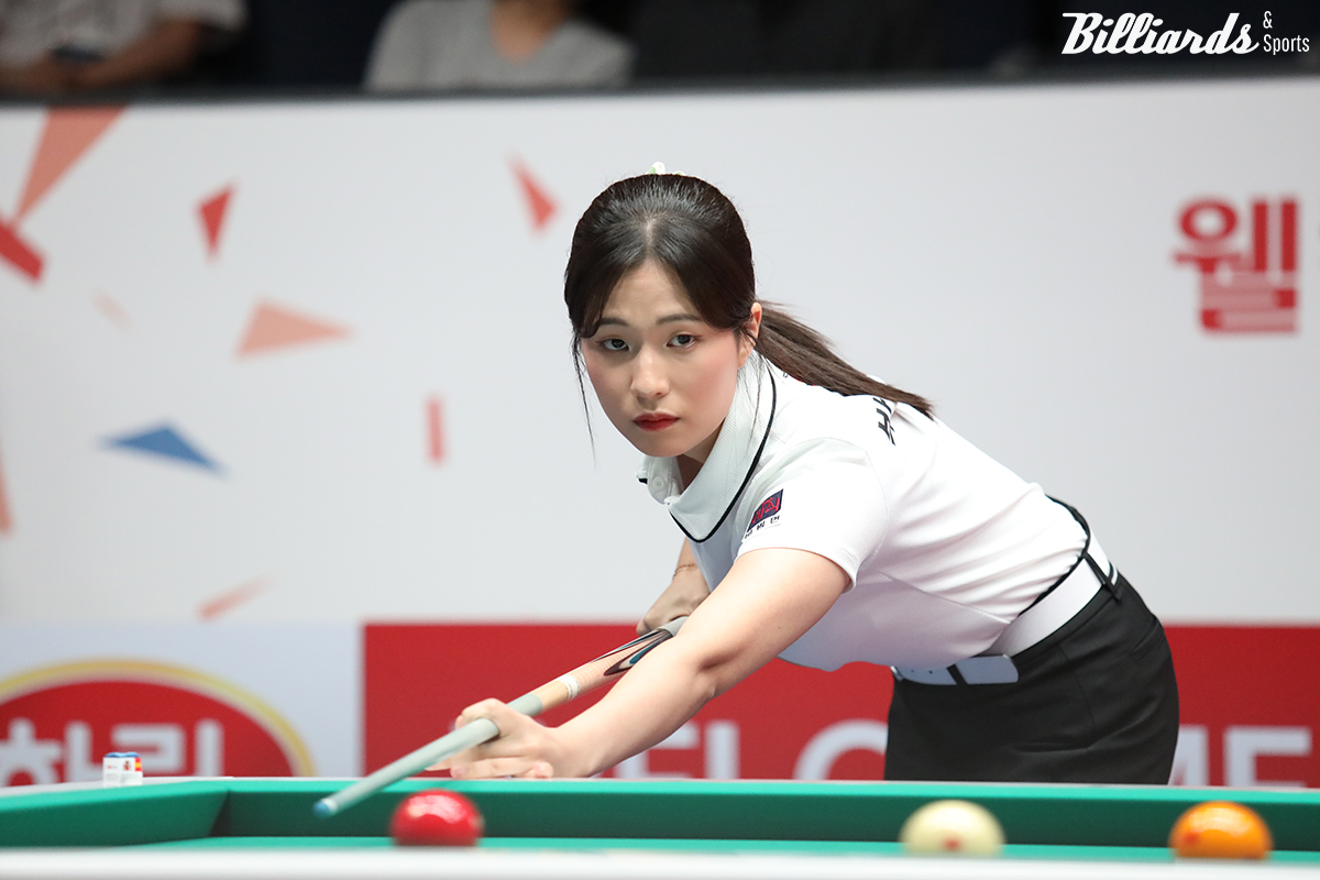 4세트 혼합복식에서 혼자 6점을 치며 활약한 박정현(하림)은 6세트에서 김가영과 8:8 승부를 벌이며 선전했다.