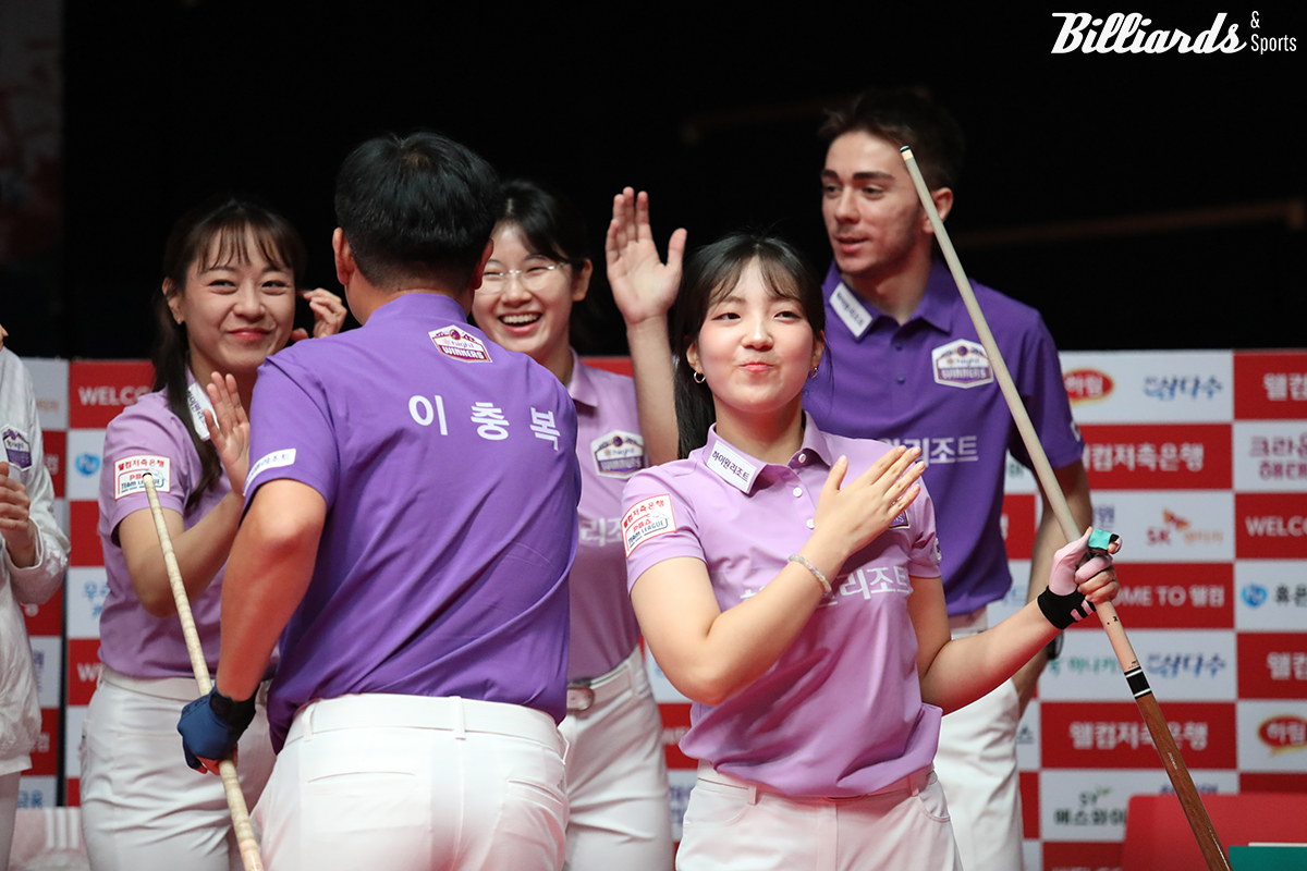 4세트 혼합복식에서 혼자 6점을 치며 활약한 전지우(하이원리조트).