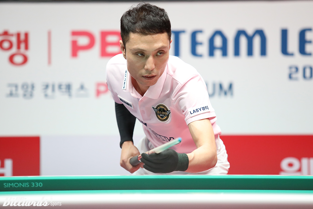 최원준1은 1세트 퍼펙트큐와 3세트 1점 차 승리로 팀 승리를 견인했다.