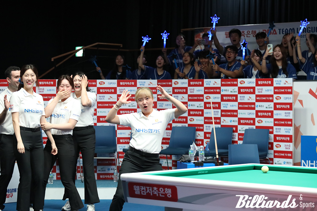 4연패에서 벗어난 NH농협카드의 황민지가 유쾌한 댄스 신고식으로 기쁨을 표출했다. 사진=고양/이용휘 기자