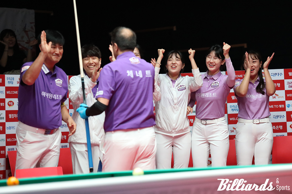 하이원리조트의 륏피 체네트는 3세트 남자단식에서 하이런 12점을 치며 최원준을 꺾고 추격의 발판을 마련했다.