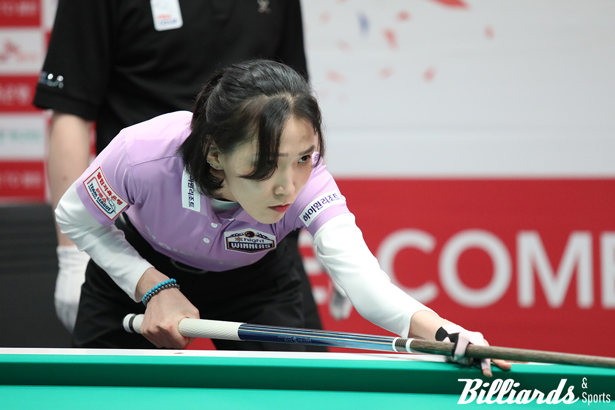 6세트에서 김다희(하이원리조트)는 한지은(에스와이)을 꺾고 세트스코어 4-2의 승리를 또 한 번 완성했다.