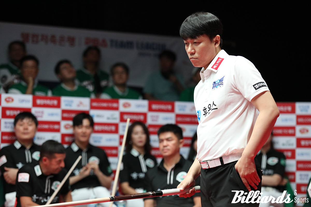 휴온스의 주장 최성원은 1세트와 3세트에 출전해 두 세트를 따내며 활약했지만, 팀의 패배를 막지 못했다.