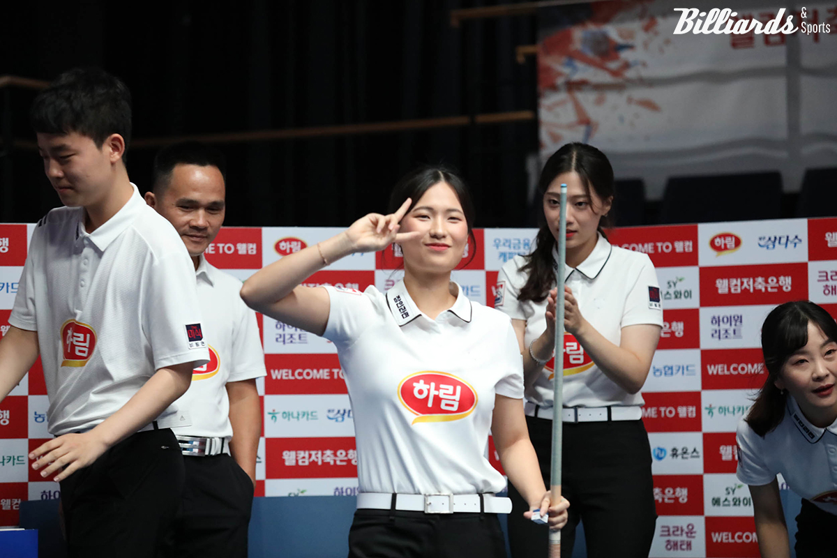 박정현은 1라운드 6세트에 4차례 나와 2승 2패를 거뒀으나, 스롱과 김예은(웰컴저축은행)을 꺾고 김가영(하나카드), 백민주(크라운해태)와는 1, 2점차로 접전 승부를 벌였다.
