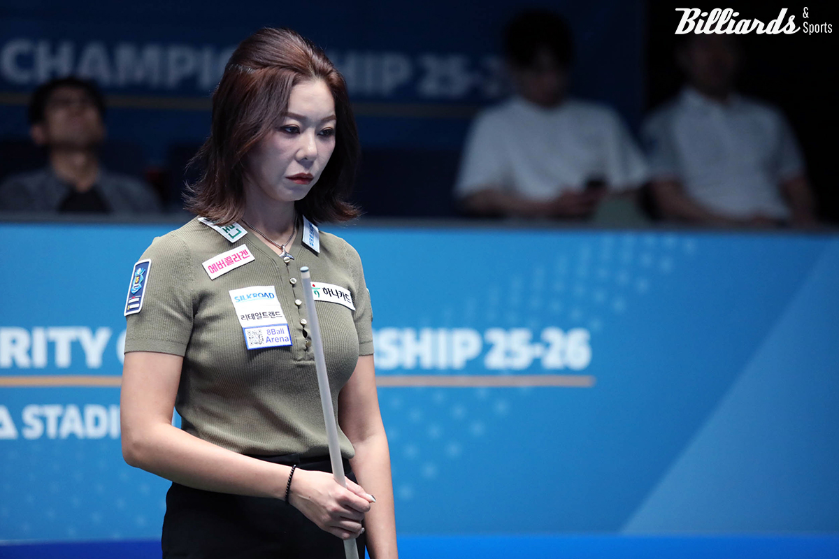 김가영은 위기의 순간에 상대 실수를 파고들어 끝내 두 세트를 역전하며 승리를 거뒀다.