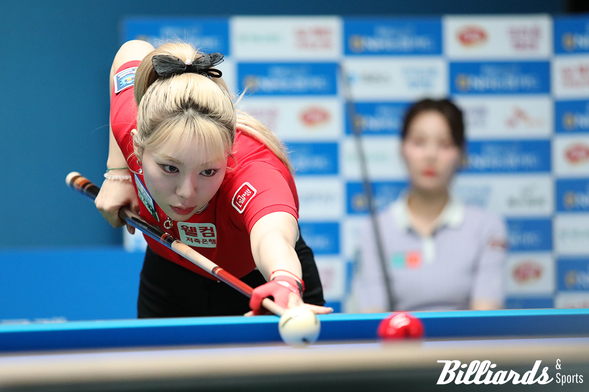 강유진을 세트스코어 3-0으로 제압하고 16강에 오른 김예은.