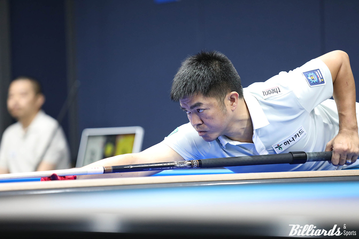 32강전에서 엄상필(우리금융캐피탈)에게 져 탈락한 응우옌꾸옥응우옌(하나카드).