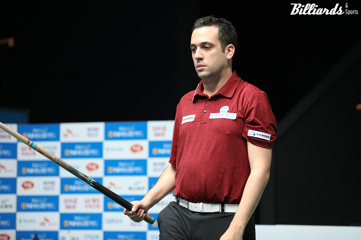 사파타는 2세트를 10:0까지 앞서며 1-1 동점을 노렸으나, 엄상필이 두 차례 7점타를 터트리면서 13:15로 패했다.