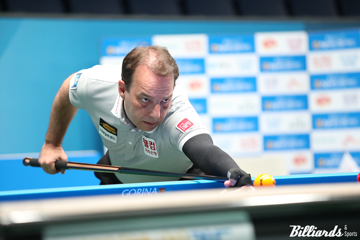 다니엘 산체스(웰컴저축은행)가 9일 벌어진 3차 투어 16강전에서 하비에르 팔라손(휴온스)을 세트스코어 3-2로 꺾고 8강에 진출했다.  사진=고양/이용휘 기자