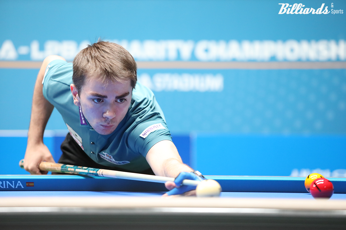 부라크 하샤시(하이원리조트)는 16강에서 김종원(웰컴저축은행)을 세트스코어 3-1로 제압했다.