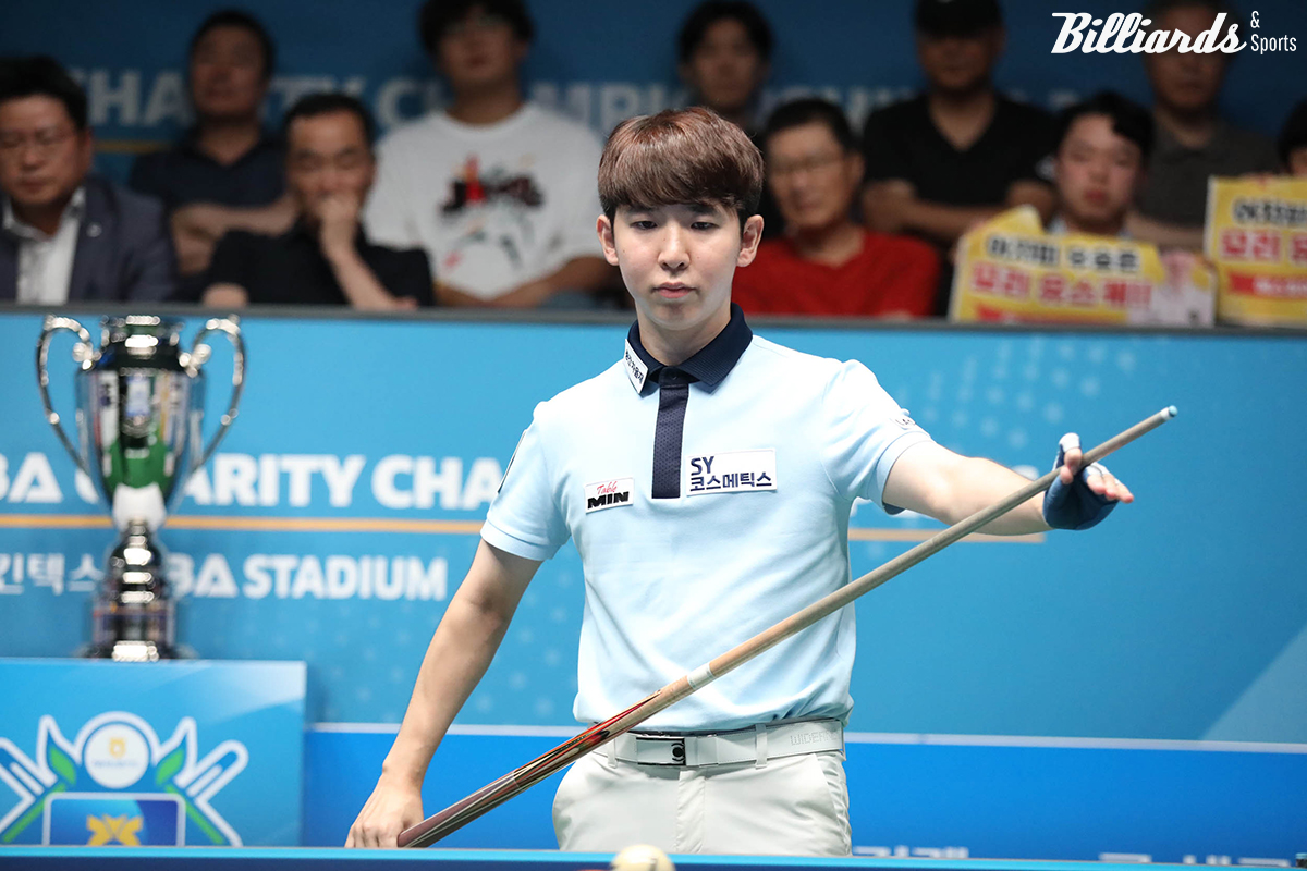 결승에서 모리는 1세트부터 맹타를 휘둘러 세트스코어 3-0으로 앞서갔다.