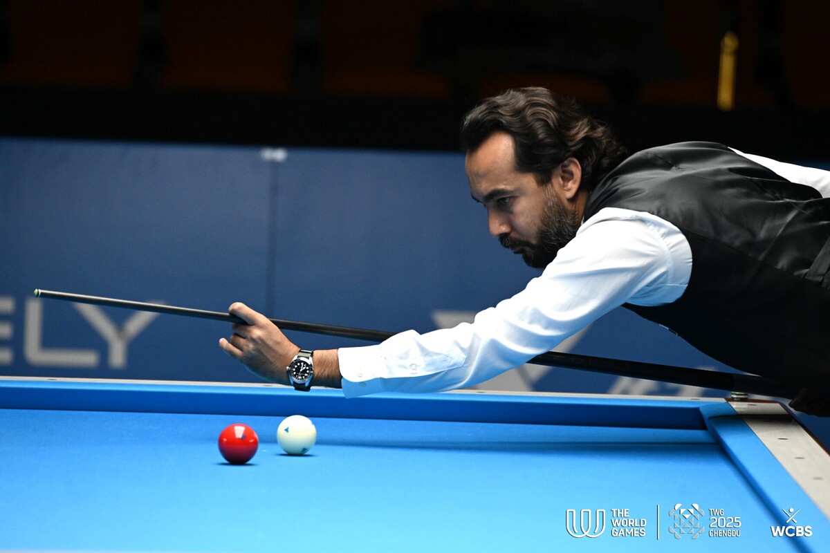 시덤은 끌려가던 경기를 16이닝에 하이런 13점을 치며 전세를 뒤집었다.