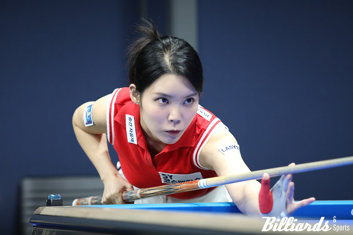 32강에서 퍼펙트큐를 기록한 이우경.