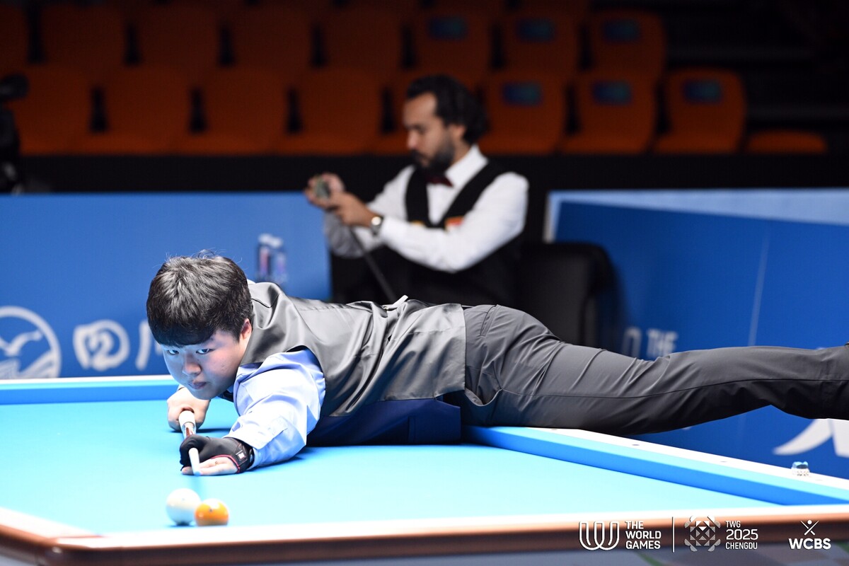 조명우는 아팠던 다리가 한결 좋아진 듯 브레이크 타임에 처음 자리를 비우기도 했다.