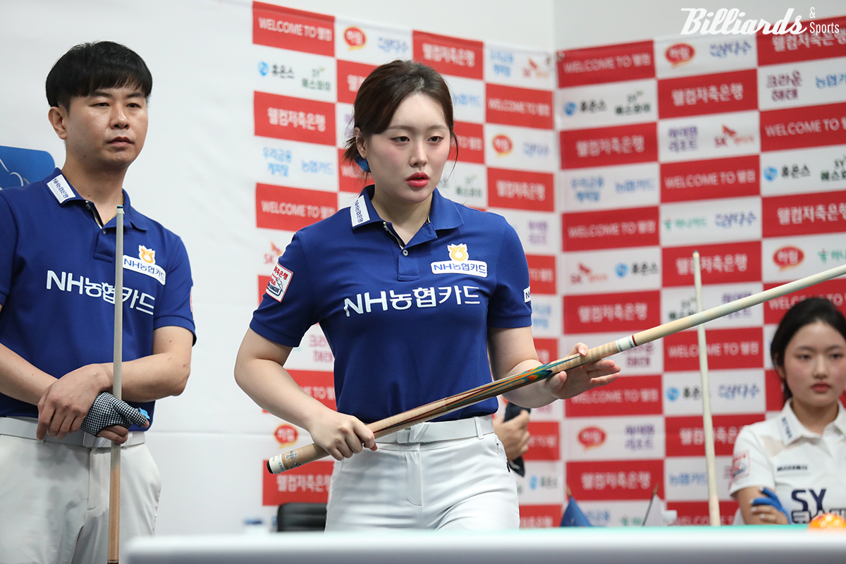 4세트 혼합복식에서 극적인 역전승을 거둔 NH농협카드 김보미-김현우1.