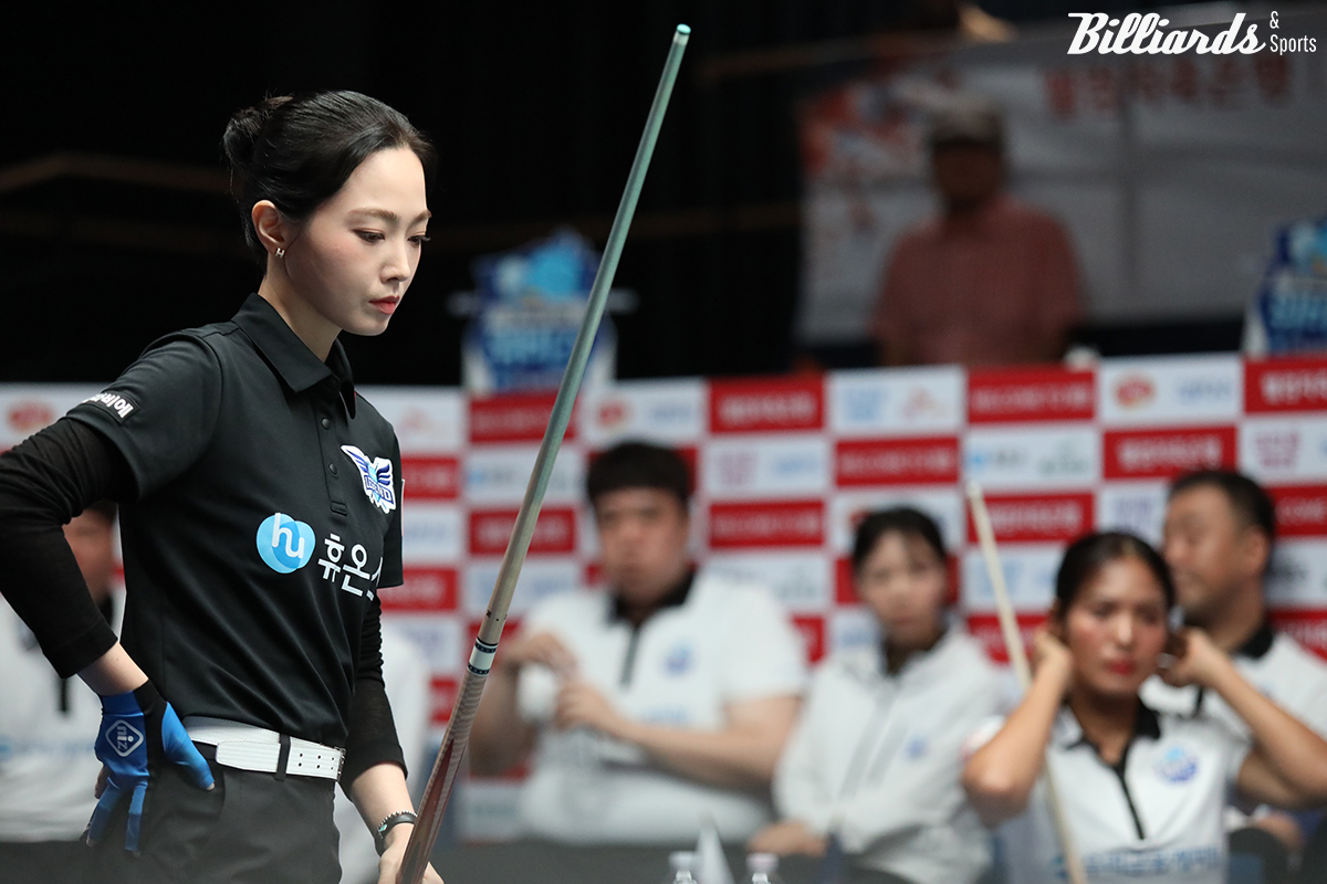 차유람(휴온스)이 6세트에서 스롱 피아비(우리금융캐피탈)에게 승리를 거두며 휴온스가 2라운드 1위로 올라섰다.  사진=고양/이용휘 기자